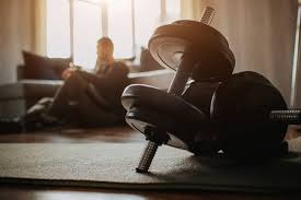 米兰新星卡马尔达15岁意甲首秀