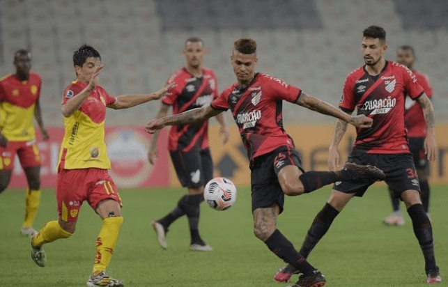 让投手在无 让投手在无